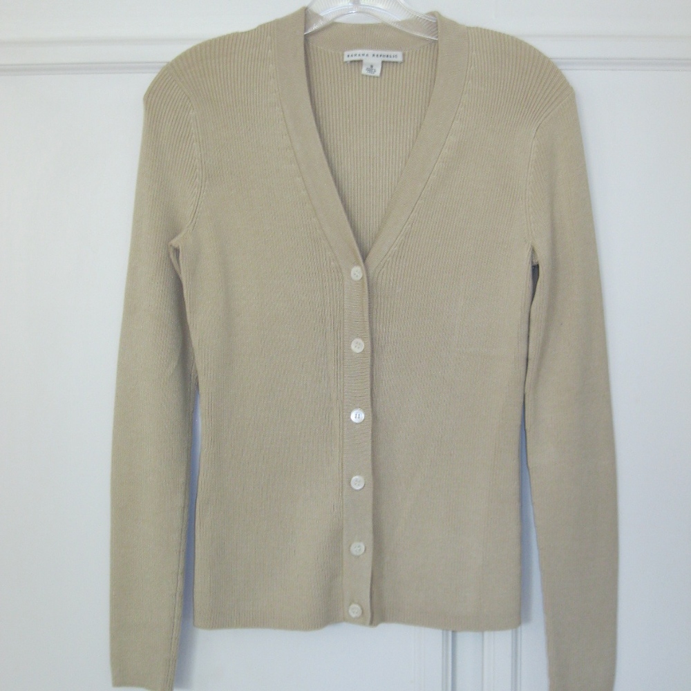 Banana Republic 2-pc. sweater set, vanilla, Sz S - Picture 3 of 5